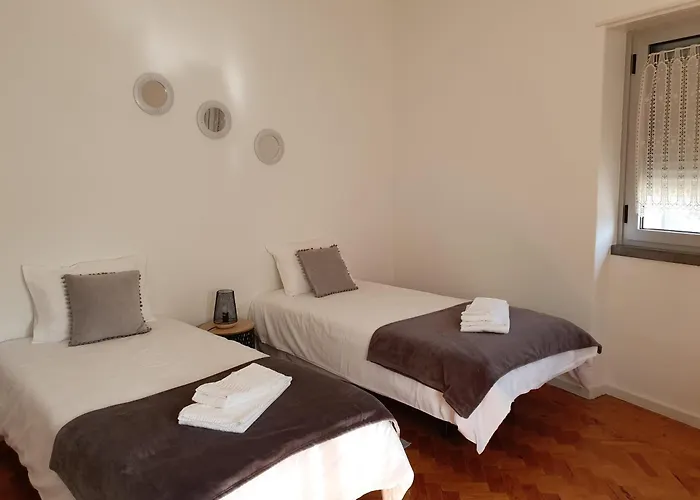 Casa Da Avo Laurinda * Valado de Frades